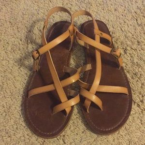 Women’s Mossimo tan sandals, size 8